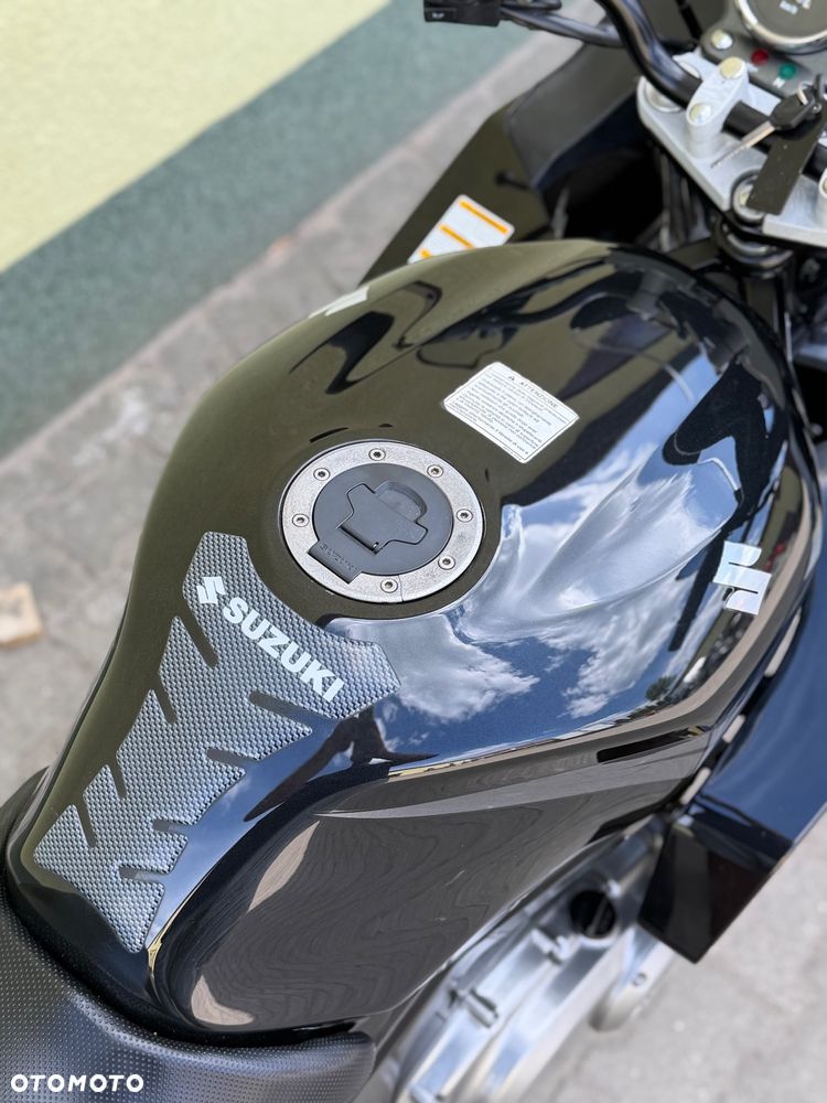 Suzuki GS - 17
