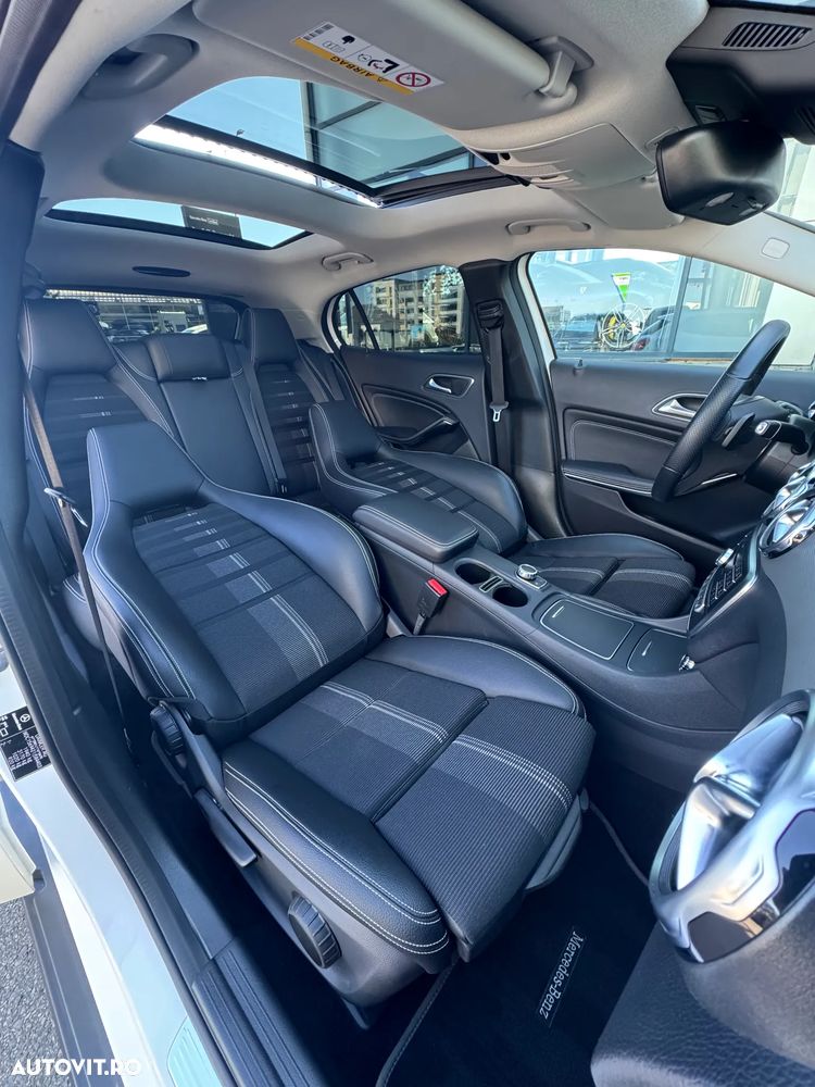 Mercedes-Benz GLA 180 7G-DCT UrbanStyle Edition - 12