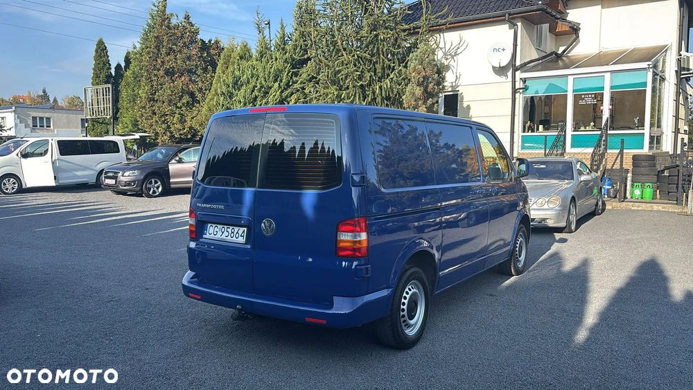 Volkswagen Transporter T5 - 22
