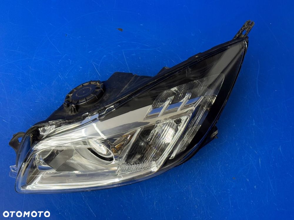 LEWY BI XENON LED OPEL INSIGNIA Skrętna Europa Hella - 2