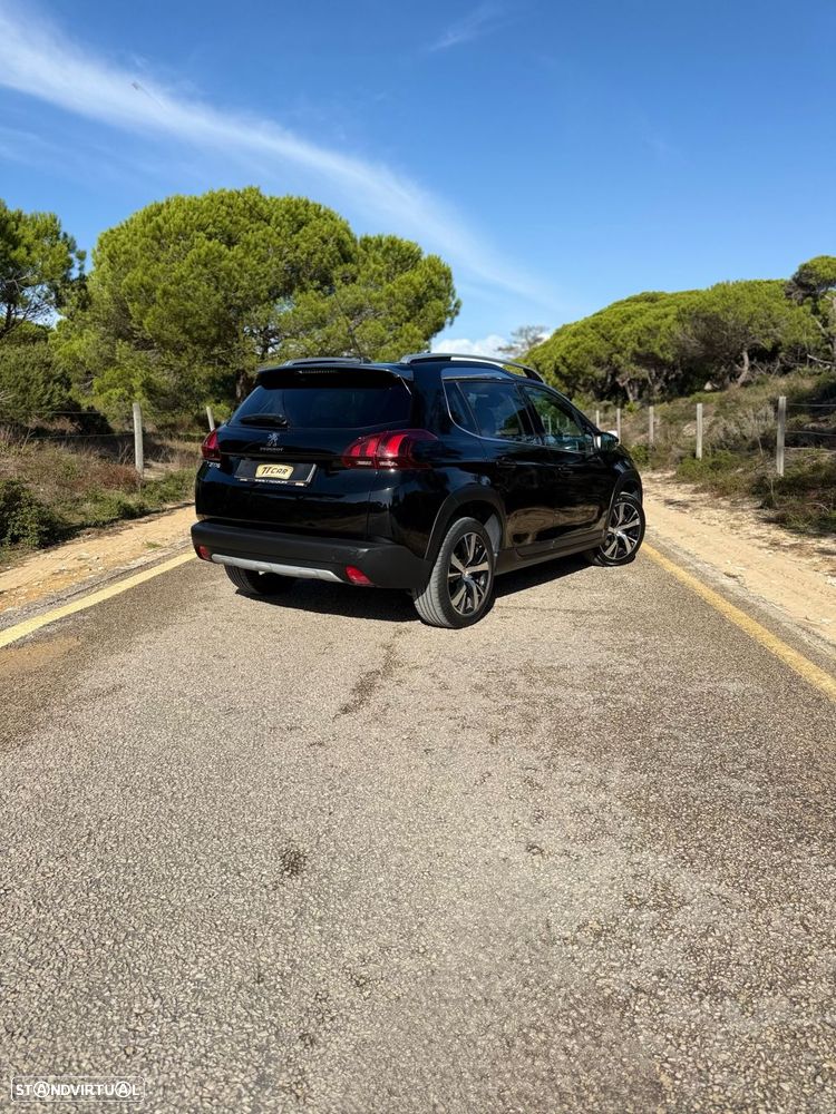 Peugeot 2008 1.2 PureTech Allure EAT6 - 4