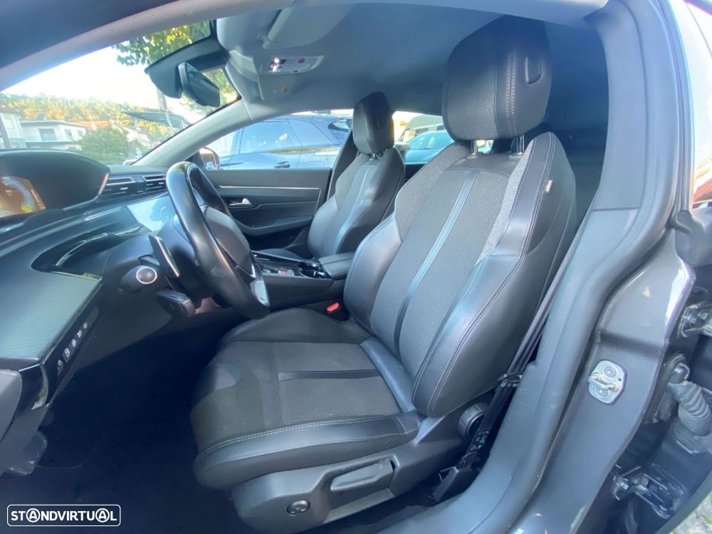 Peugeot 508 Plug-In Hybrid 225 e-EAT8 Allure Pack - 13