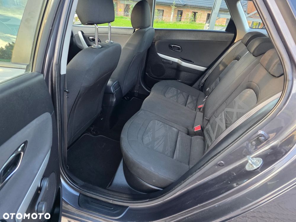 Kia Ceed 1.4 CVVT - 15