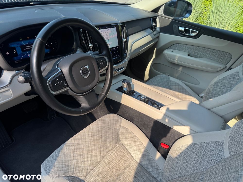 Volvo XC 60 B5 B AWD Core - 15