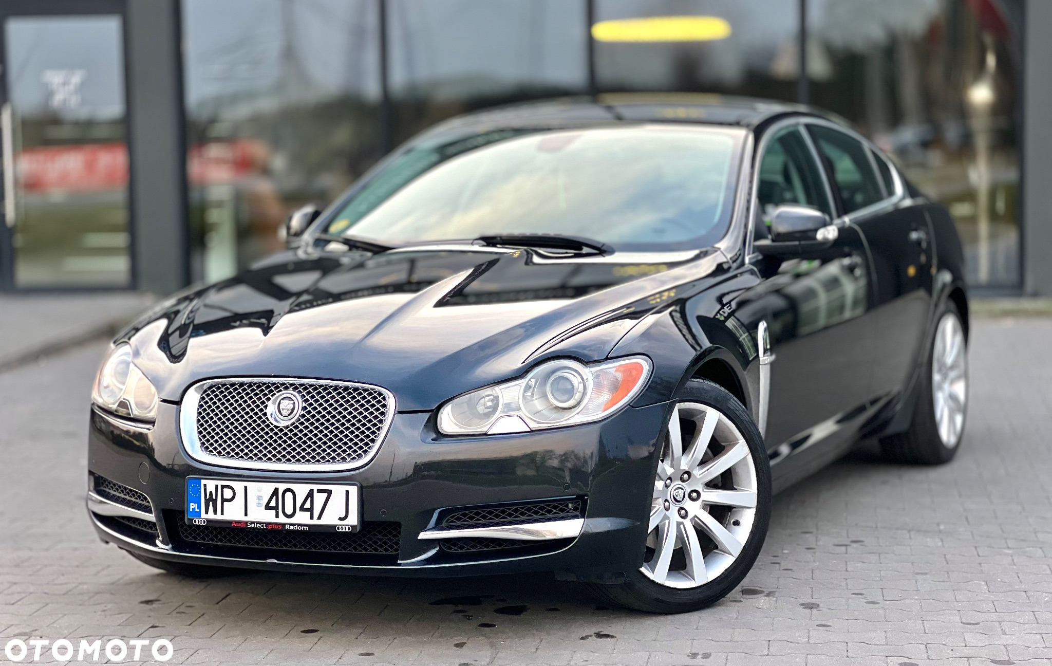 Jaguar XF 2.7 V6 D Premium Luxury - 5