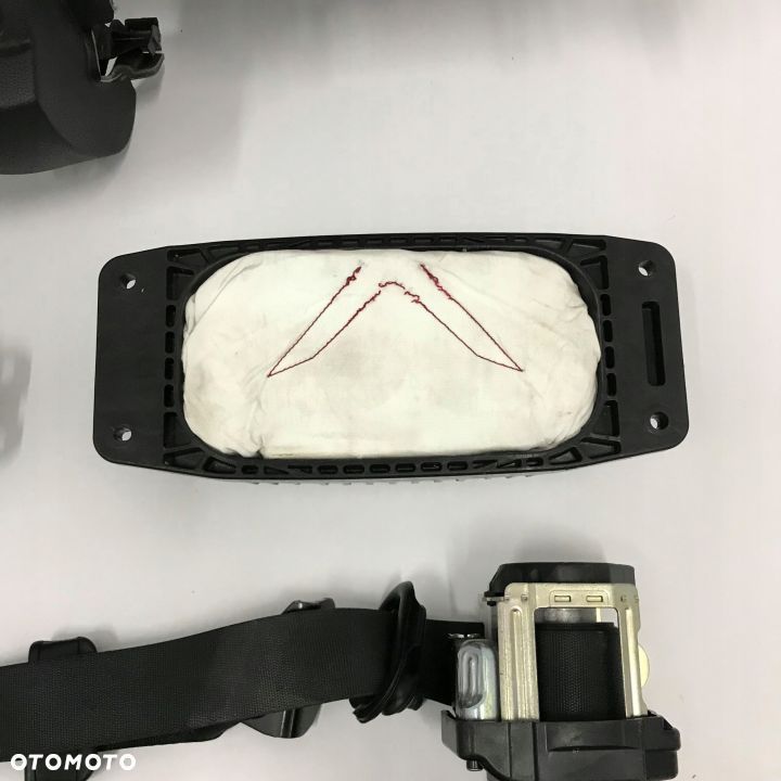 E KLASA W213 KONSOLA DESKA PODUSZKI PASY AIRBAG - 7