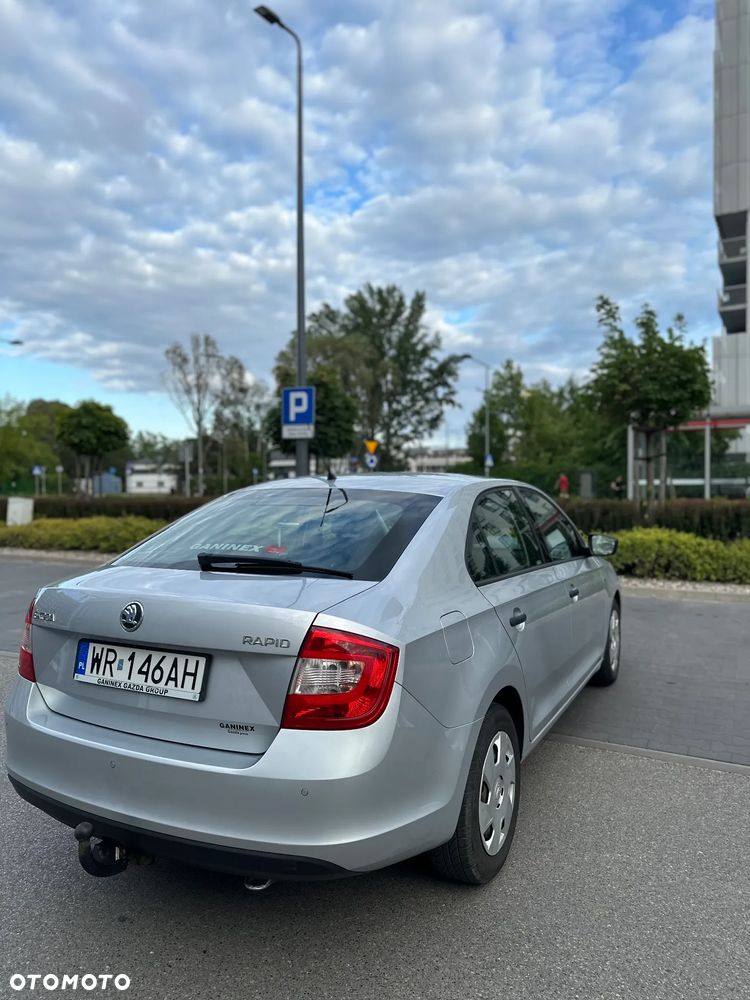 Skoda RAPID 1.6 TDI DPF Active - 4