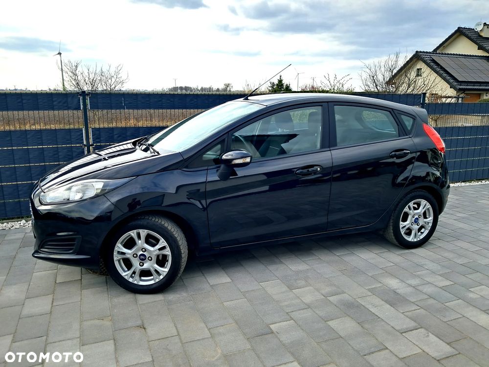 Ford Fiesta 1.0 Celebration - 3