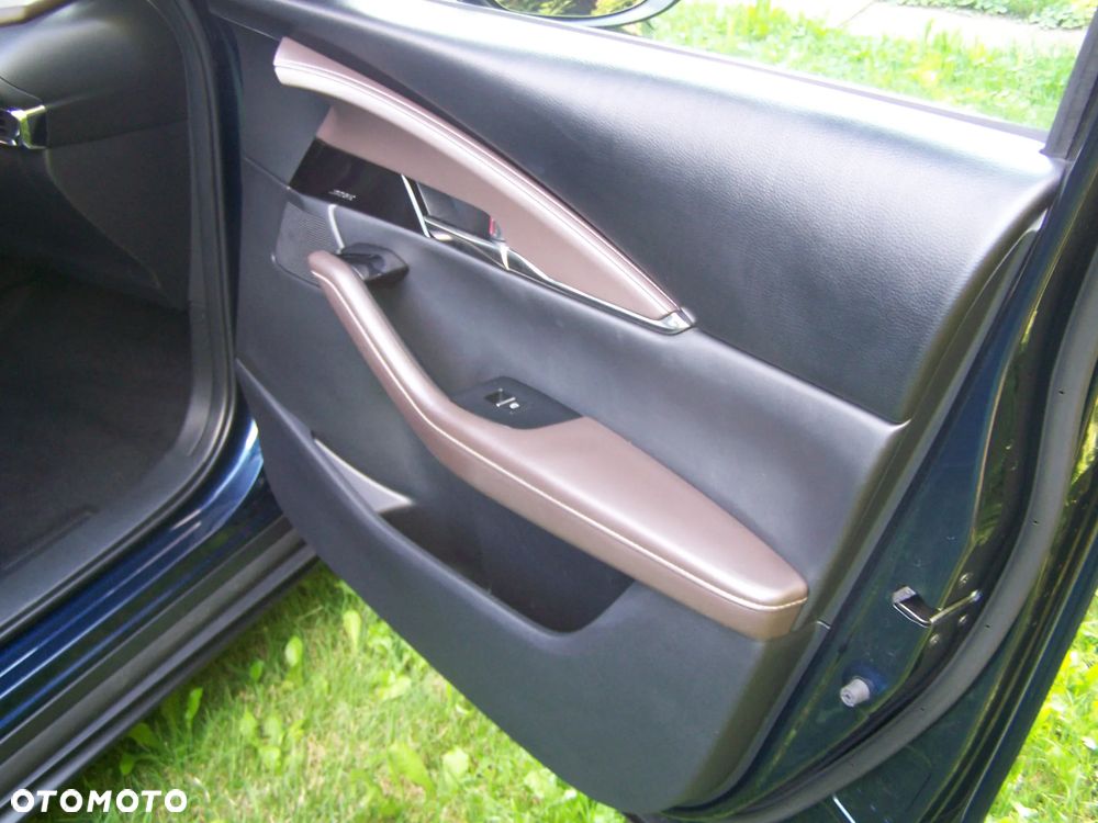Mazda CX-30 - 31