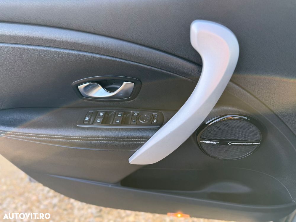 Renault Megane Grandtour ENERGY dCi 110 Start & Stopp Bose Edition - 7