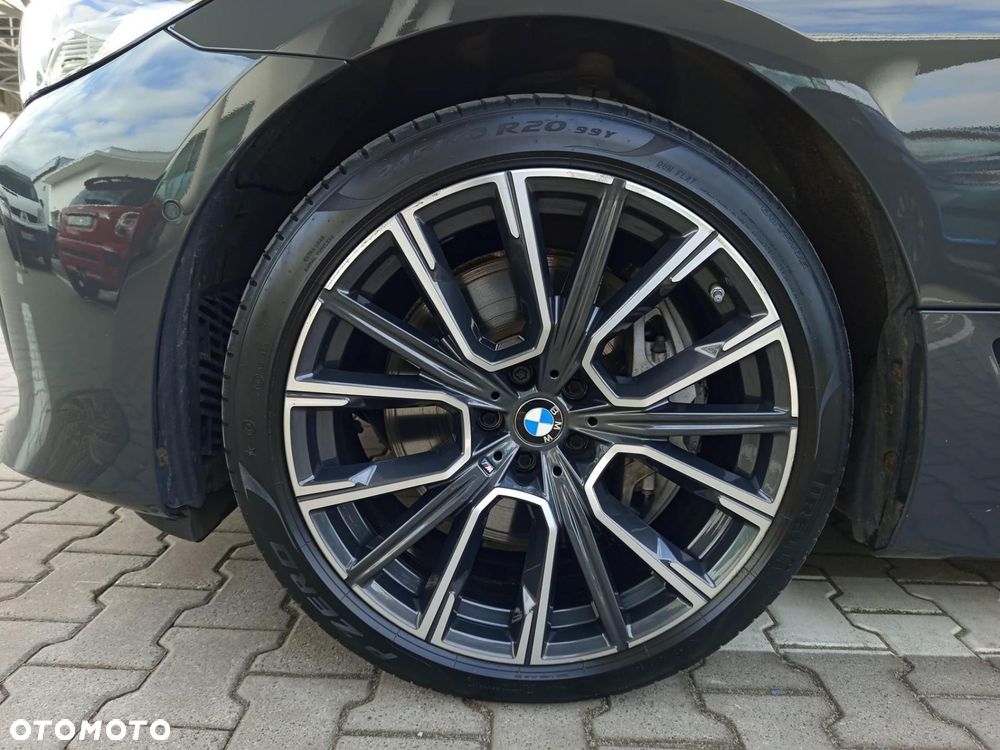 BMW 6GT - 11
