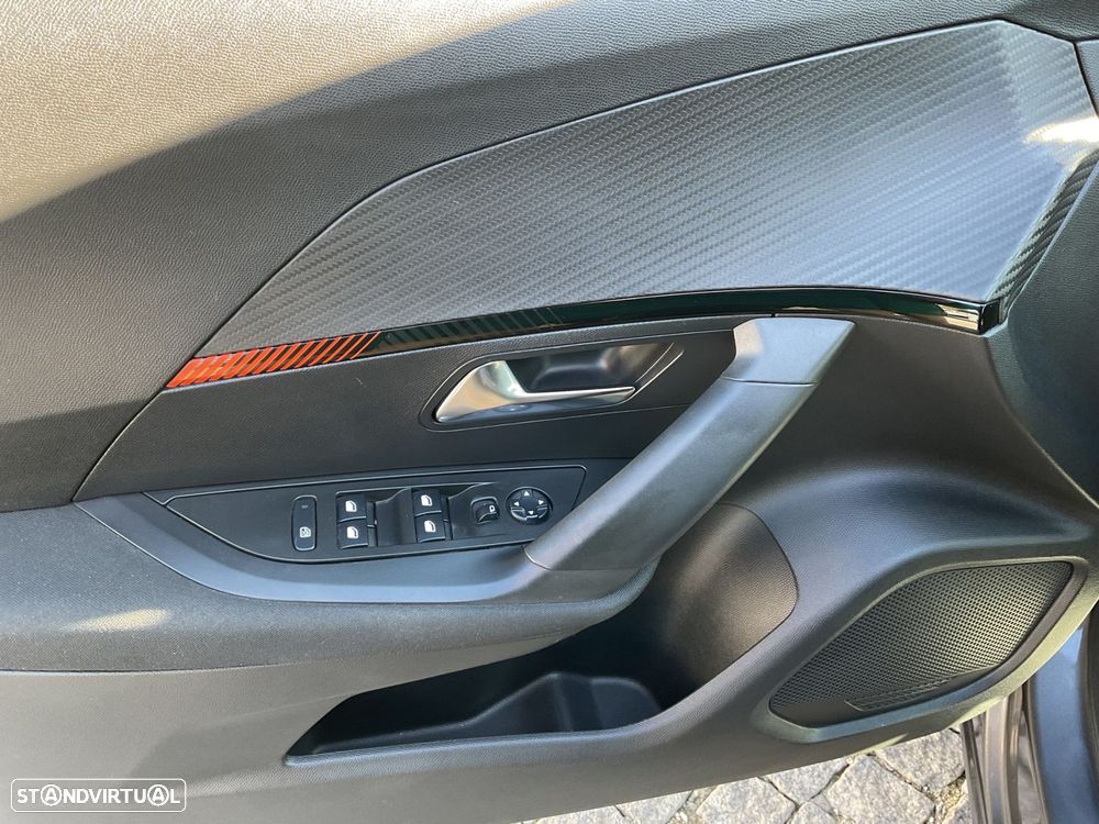 Peugeot 2008 1.5 BlueHDi Active Pack - 27