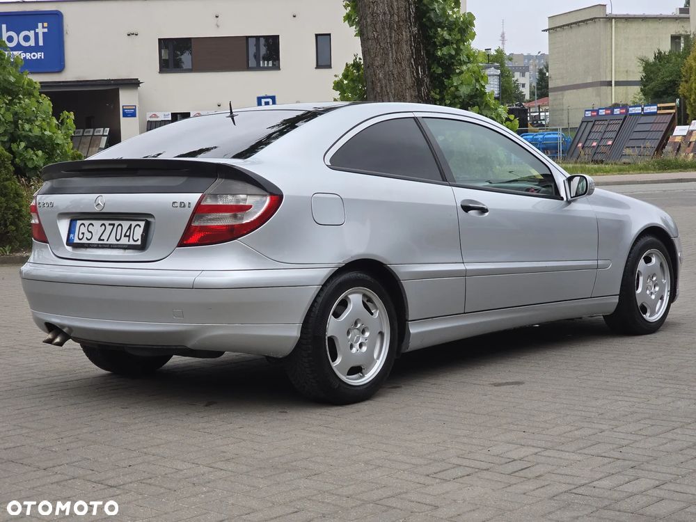 Mercedes-Benz Klasa C 200 CDI Automatik Sport Edition - 4