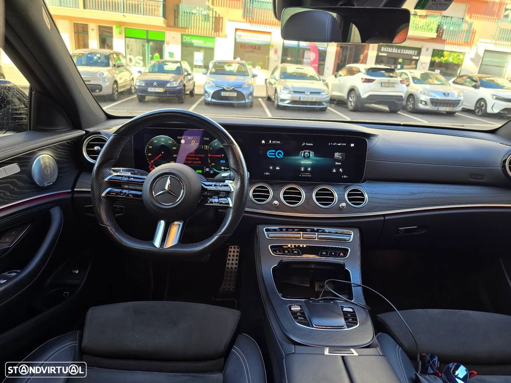 Mercedes-Benz E 300 Bluetec Hybrid Avantgarde - 3