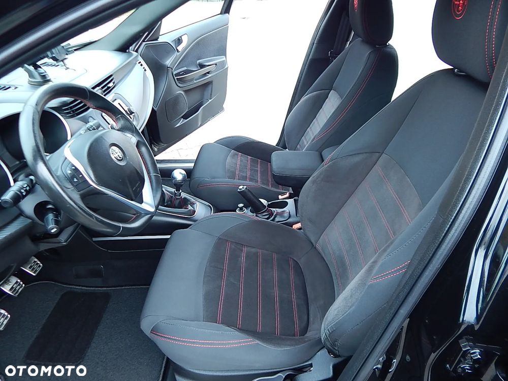 Alfa Romeo Giulietta 1.4 TB 16V Business - 23