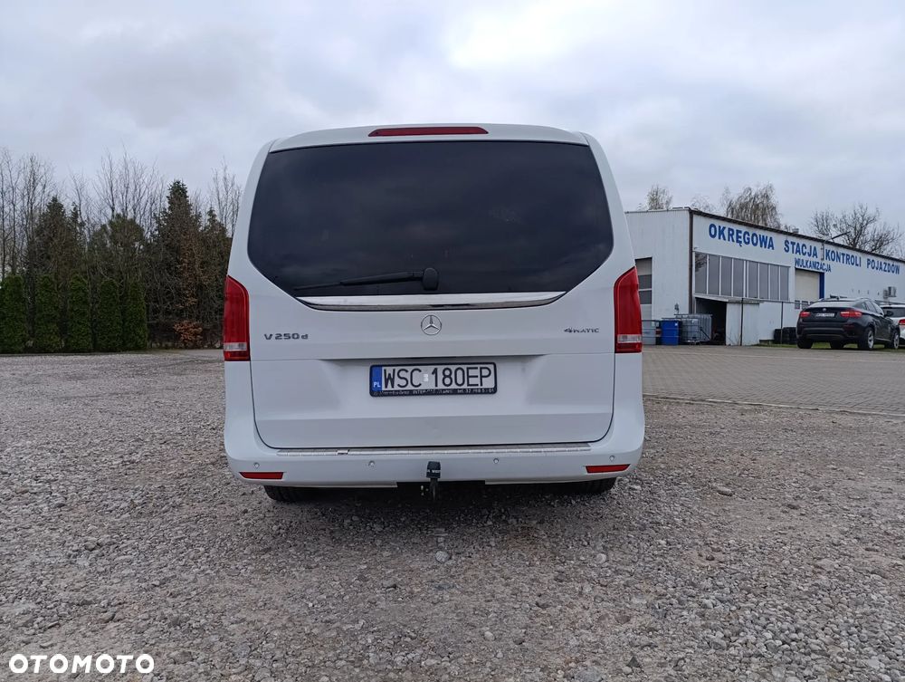 Mercedes-Benz Klasa V 250 d 4-Matic Avantgarde 9G-Tronic - 11