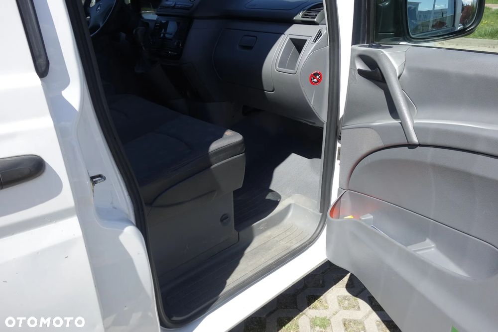 Mercedes-Benz VITO - 11