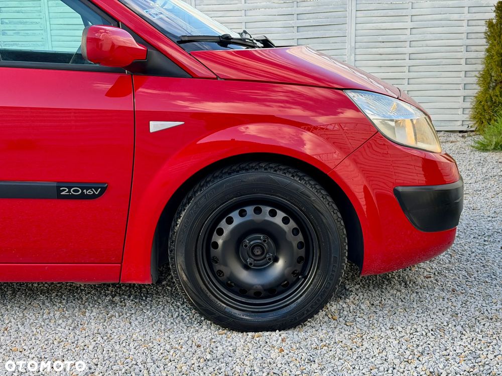 Renault Scenic 2.0 16V Dynamique - 23