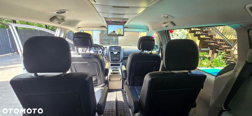 Chrysler Town & Country 3.6 Touring - 9