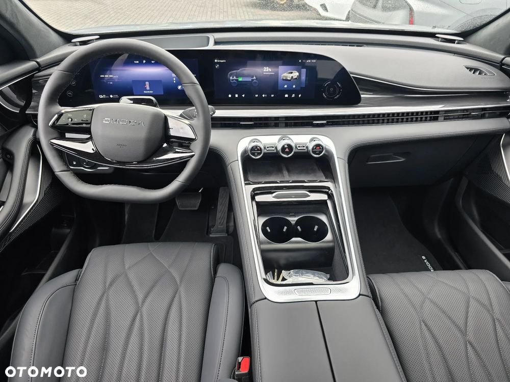 Omoda 9 1.5 Super Hybrid Exclusive AWD - 32
