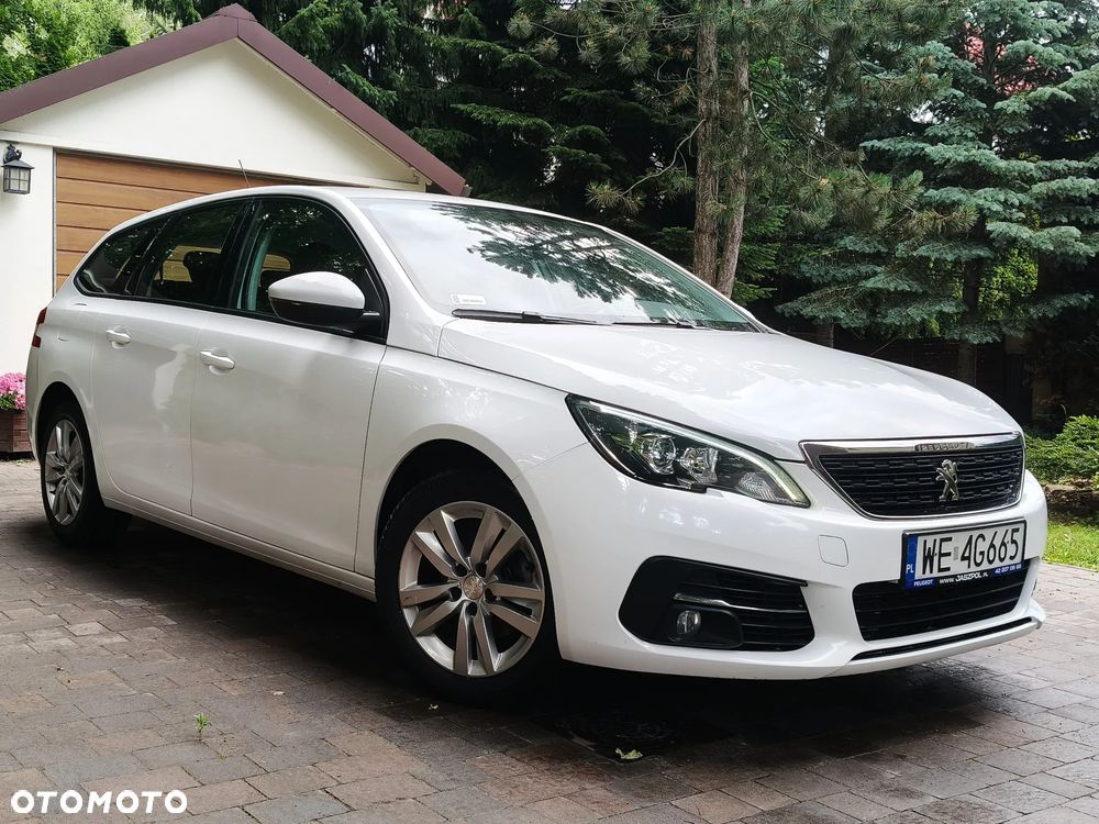 Peugeot 308 1.5 BlueHDi Active Pack Business S&S EAT8 - 9