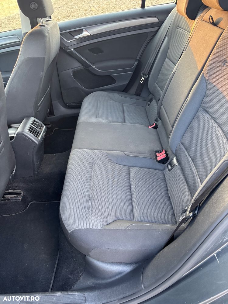 Volkswagen Golf 1.6 TDI SCR Comfortline - 6