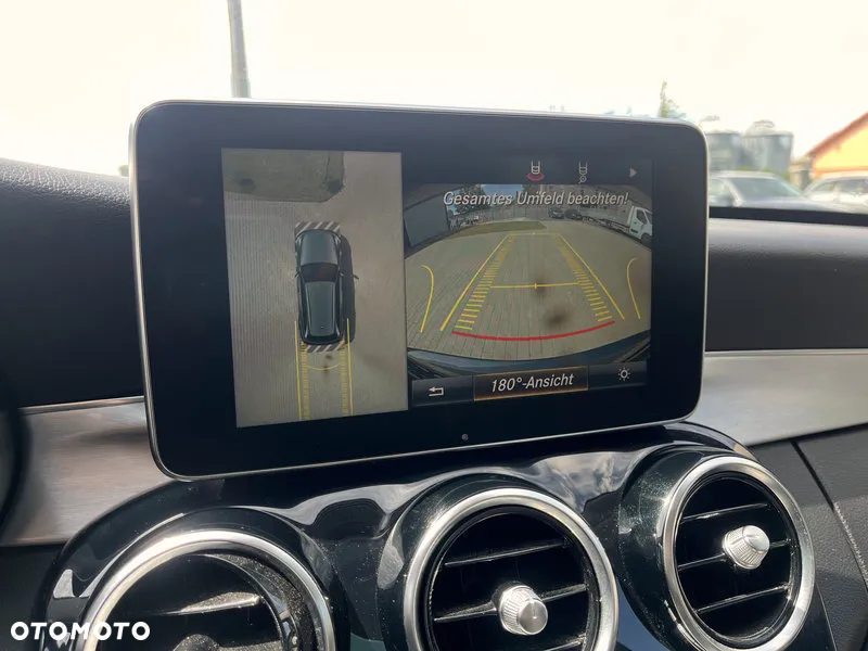 Mercedes-Benz Klasa C 200 T 4Matic 7G-TRONIC Avantgarde - 12