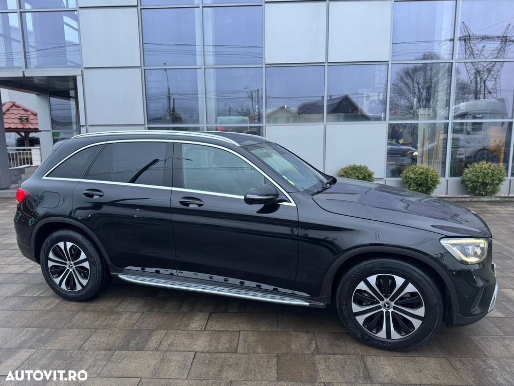 Mercedes-Benz GLC 220 d 4Matic 9G-TRONIC Exclusive - 2