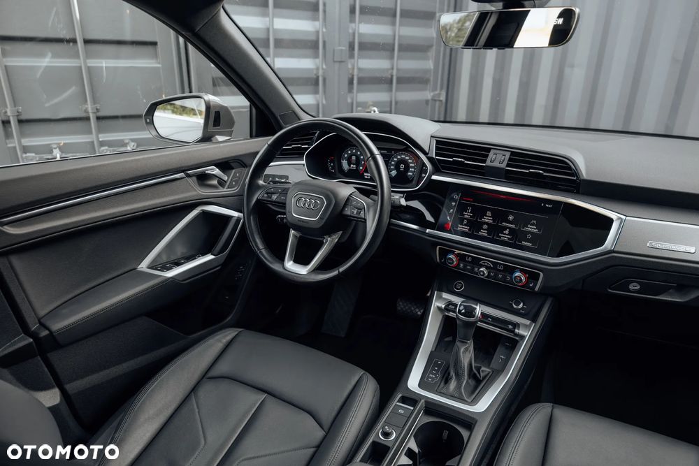 Audi Q3 45 TFSI Quattro S-Line S tronic - 24