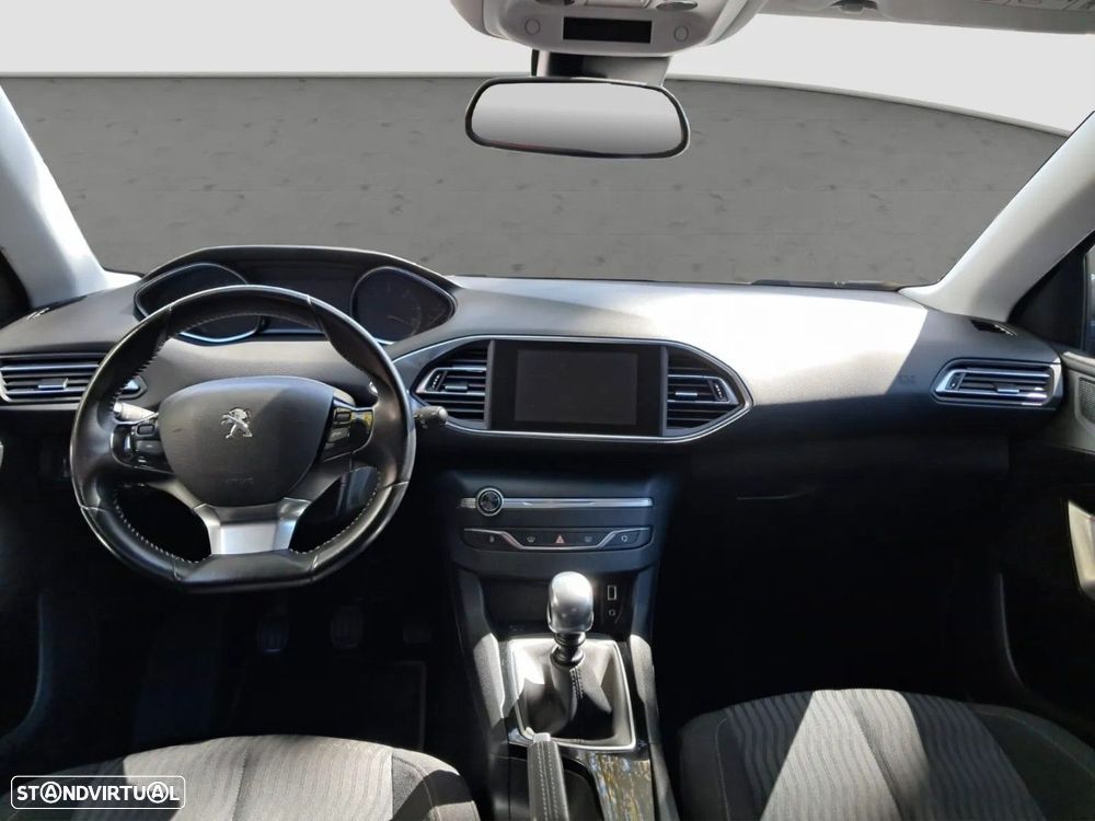 Peugeot 308 2016 photo 4