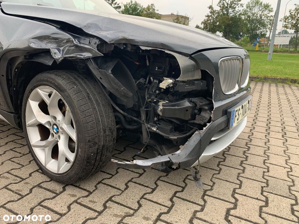 BMW X1 xDrive20d Sport Line - 4