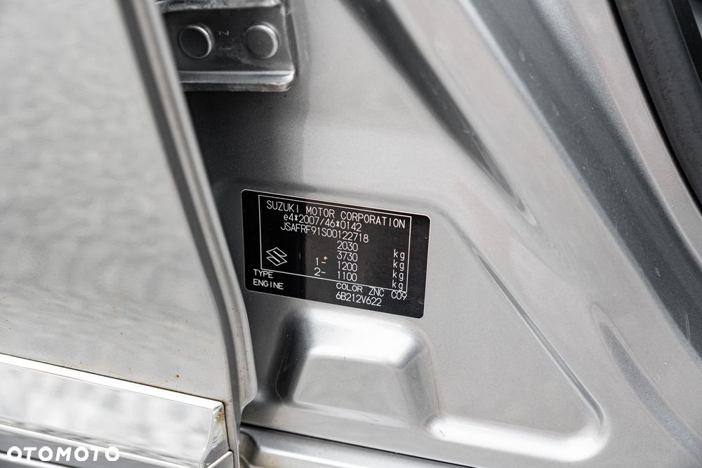 Suzuki Kizashi 2.4 4x4 CVT Sport - 27