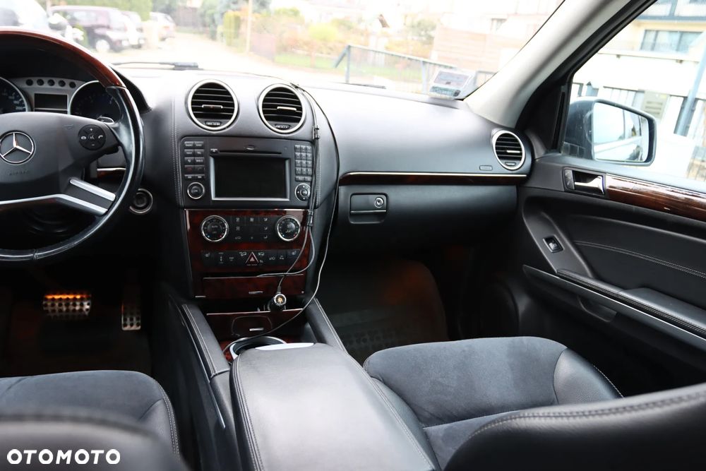 Mercedes-Benz ML 300 CDI BlueEff 4-Matic - 16