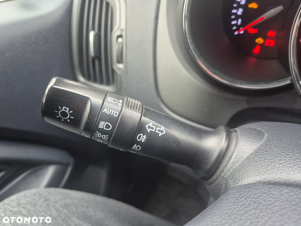 Kia Rio 1.2 M (klm) - 11