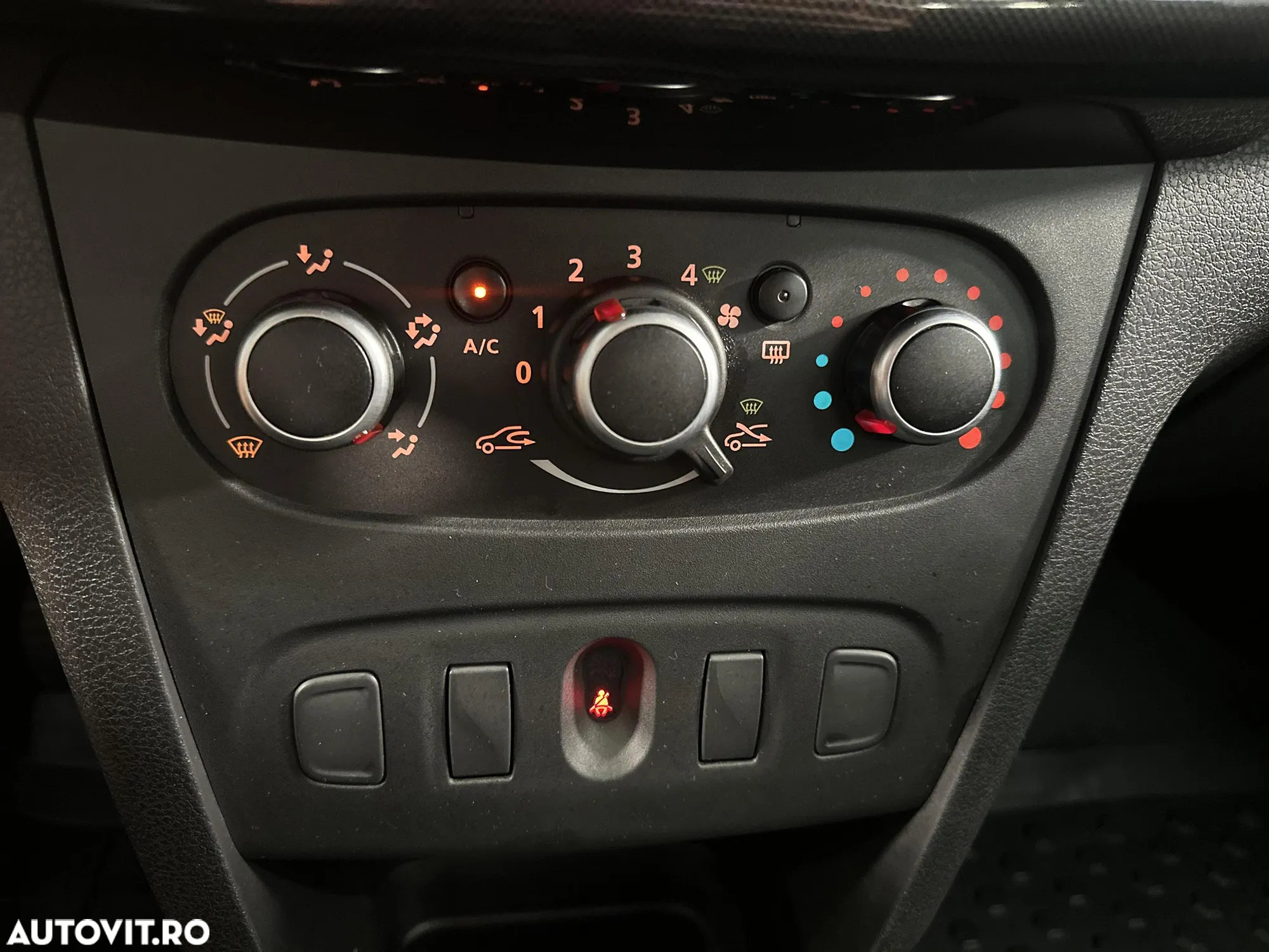 Dacia Logan - 15