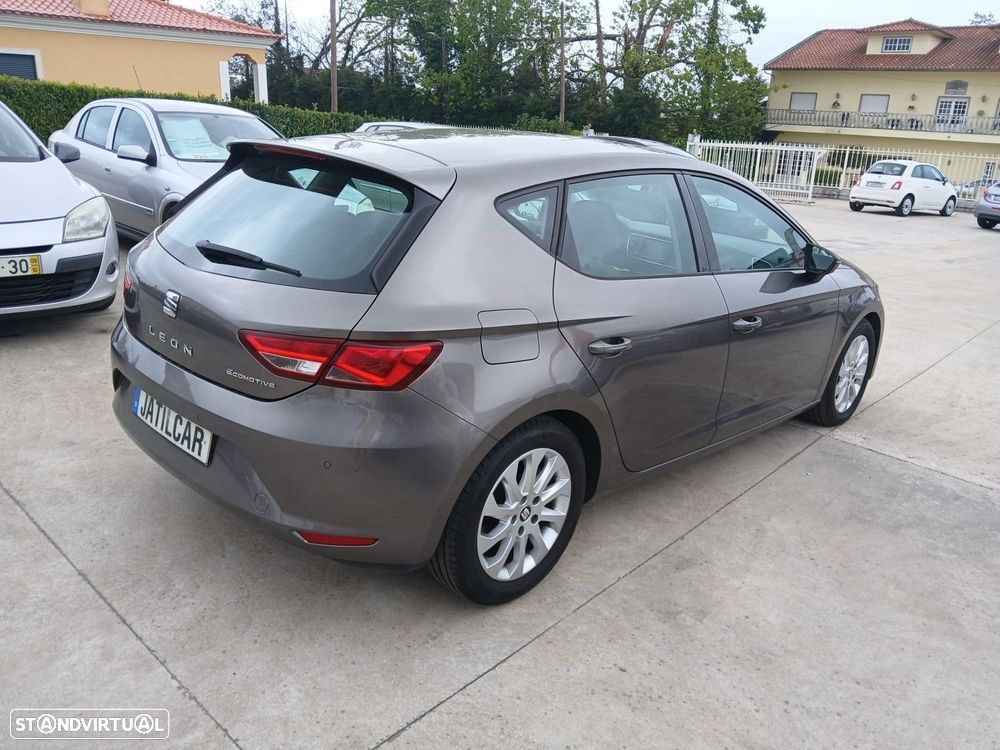 SEAT Leon 1.6 TDI Style Ecomotive - 8