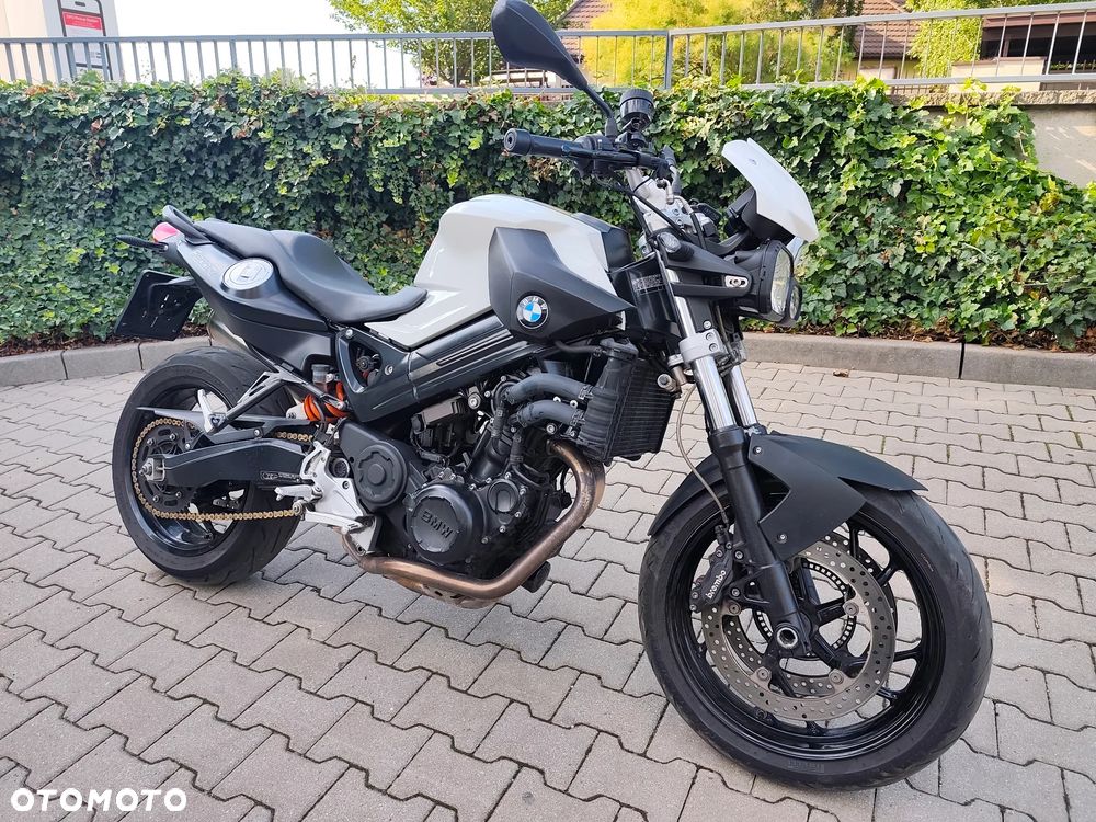 BMW F - 2