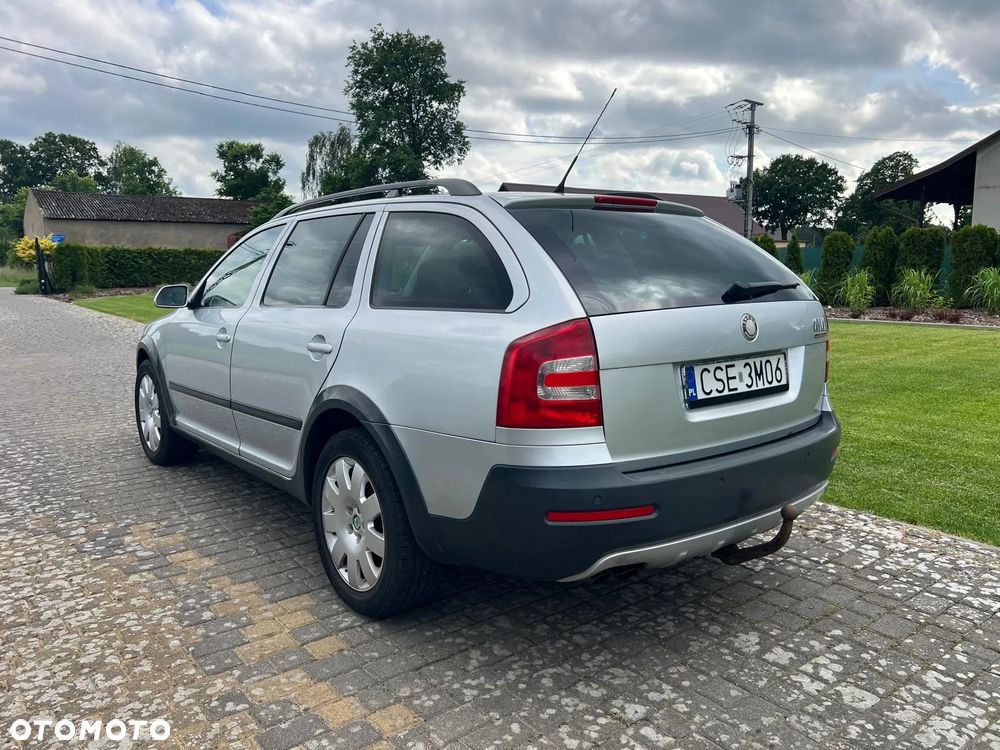 Skoda Octavia 2.0 TDI DPF Scout 4x4 - 18