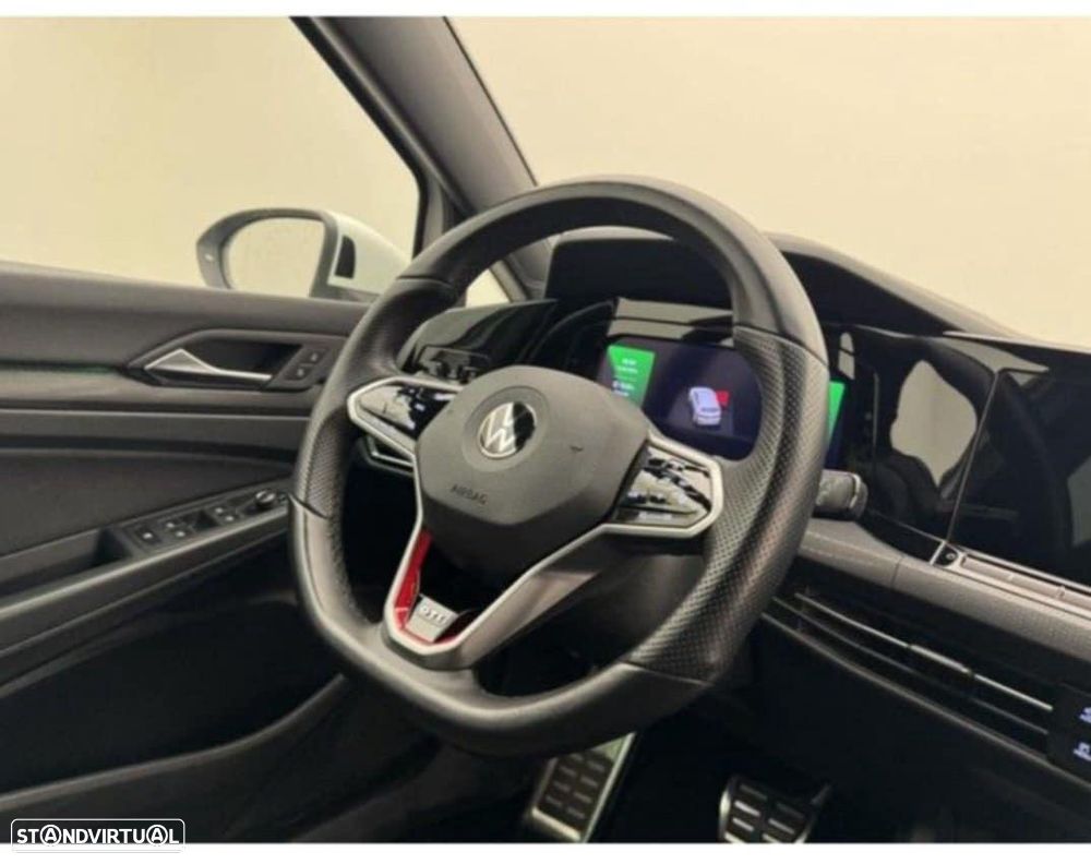 VW Golf GTI 2.0 TSI OPF DSG Performance - 11