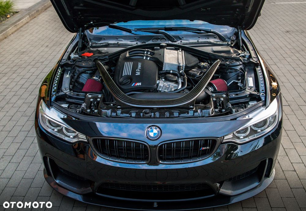 BMW M4 DKG - 5
