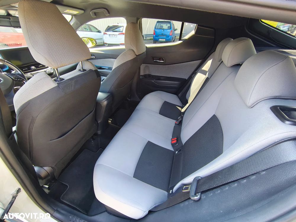 Toyota C-HR 1.8 HSD 122 CP 4x2 CVT C-ult Style bi-tone - 9