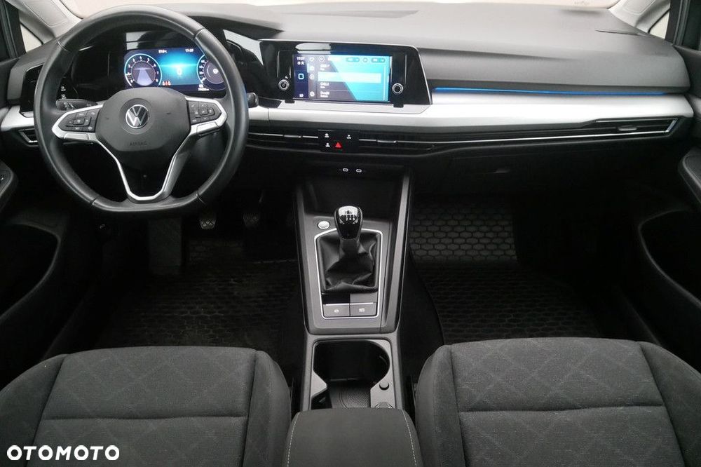 Volkswagen Golf Variant - 8