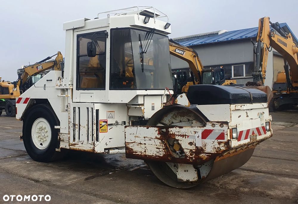 Caterpillar CB 535 B - 13