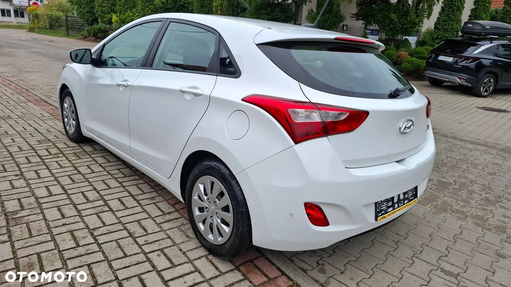 Hyundai i30 1.4 Passion Plus - 5