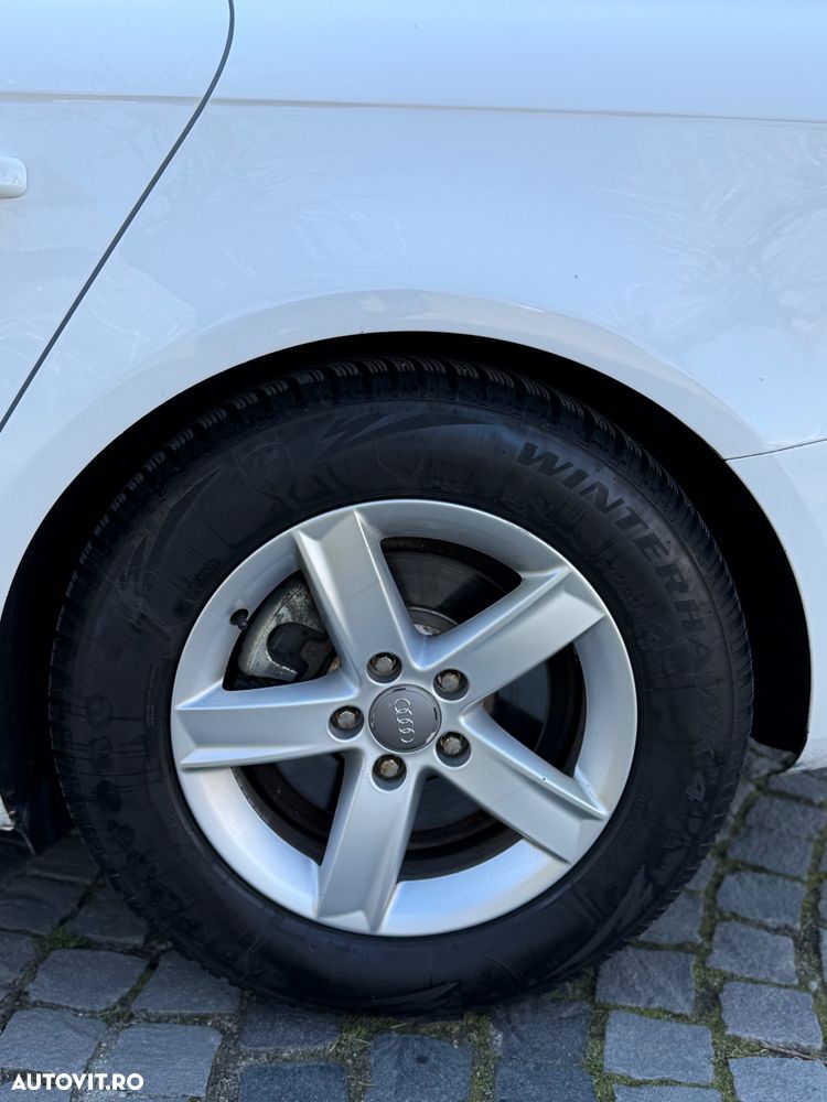 Audi A4 2.0 TDI DPF multitronic Attraction - 8