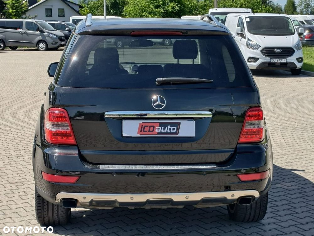 Mercedes-Benz ML - 6