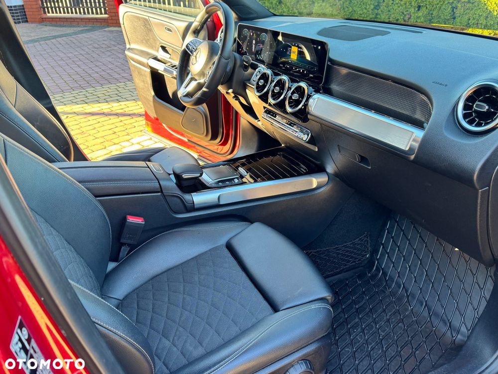 Mercedes-Benz GLB 220 d 4Matic 8G-DCT Progressive - 24