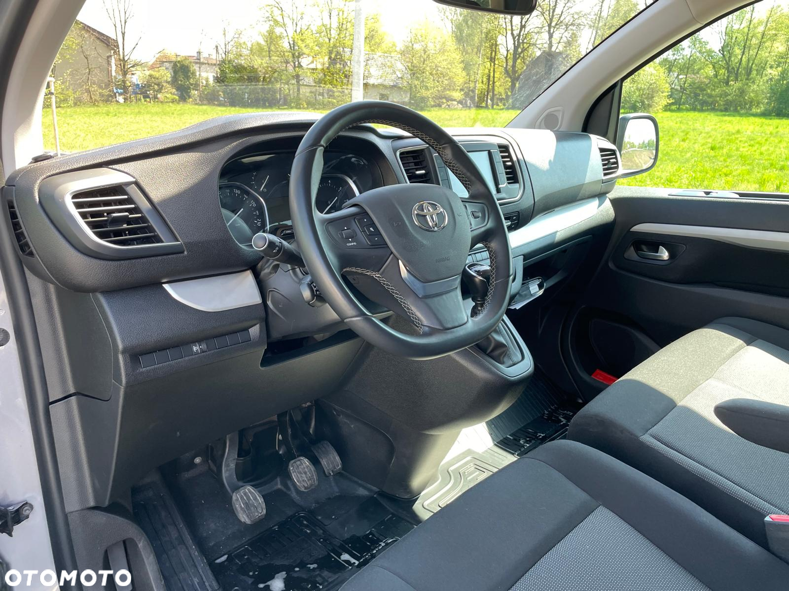 Toyota Proace Verso - 22