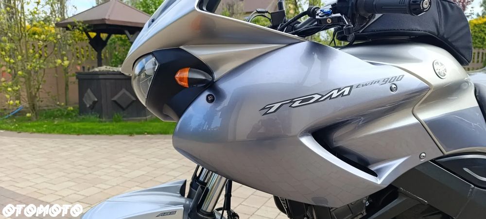 Yamaha TDM - 40