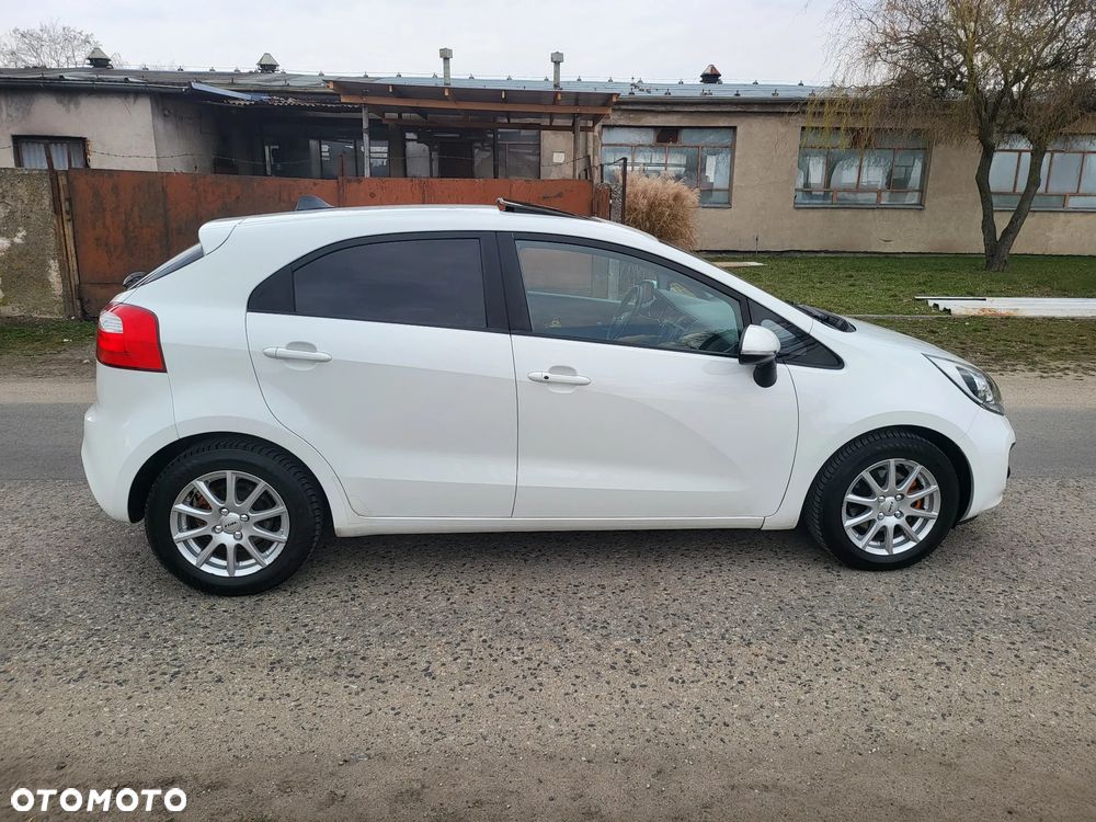Kia Rio 1.4 CRDI Platinum Edition - 6
